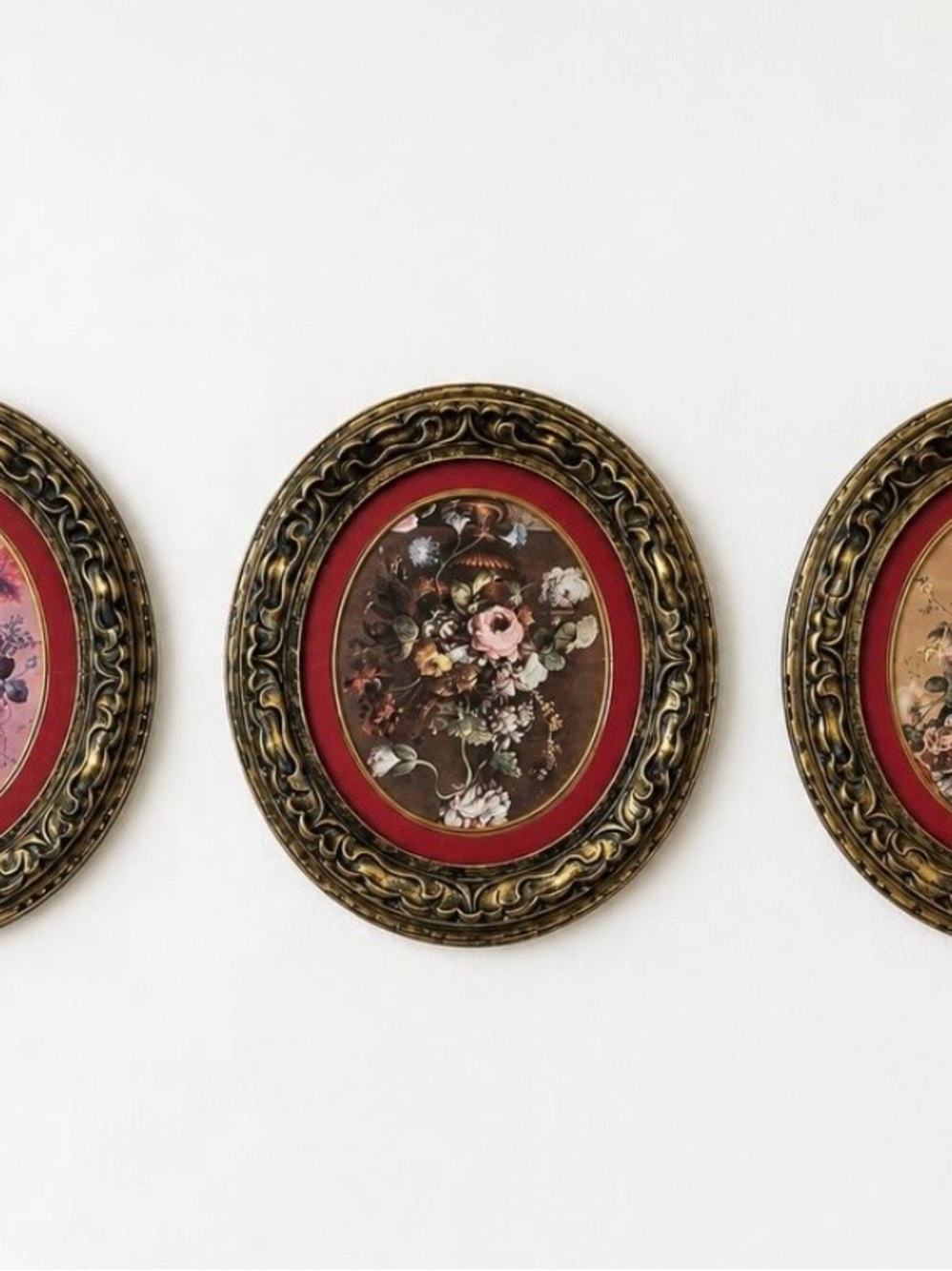 Vintage Floral Oval Wall Art Set – Set of 3